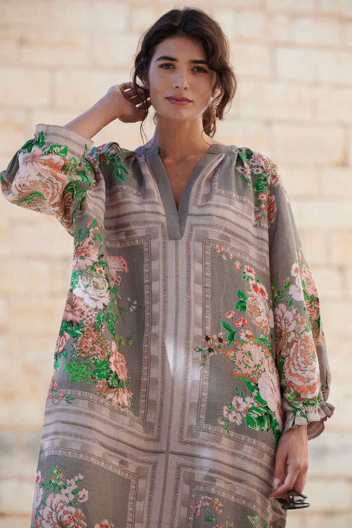 Robe raglan beige rose fluo