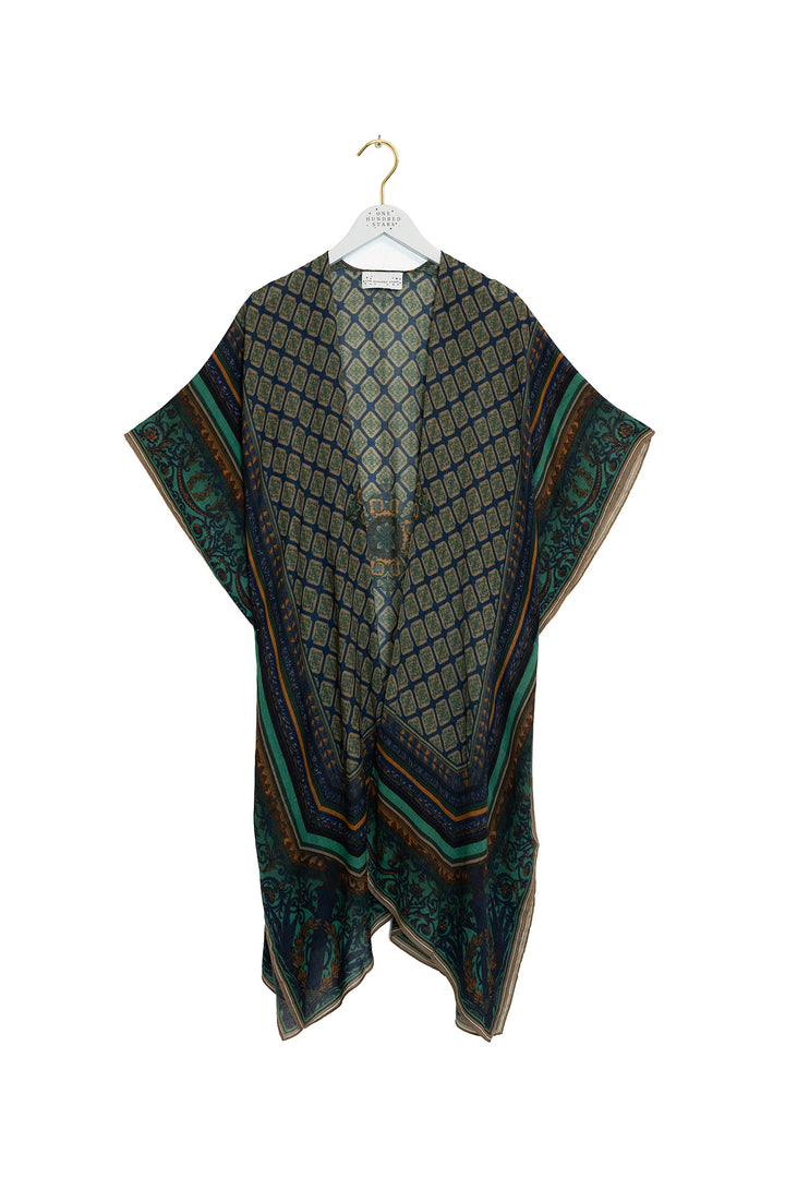 One Hundred Stars Amulet Emerald Wool Throwover
