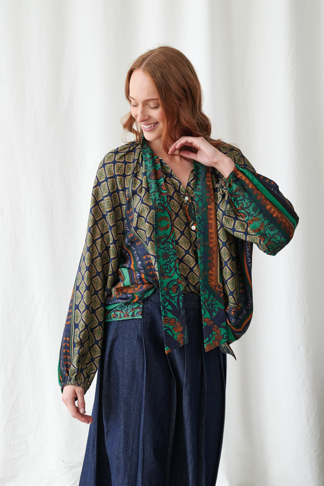 One Hundred Stars Amulet Emerald Pussybow Blouse