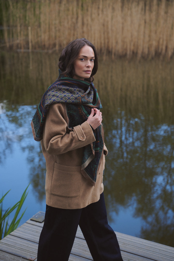 One Hundred Stars Amulet Emerald Wool Scarf