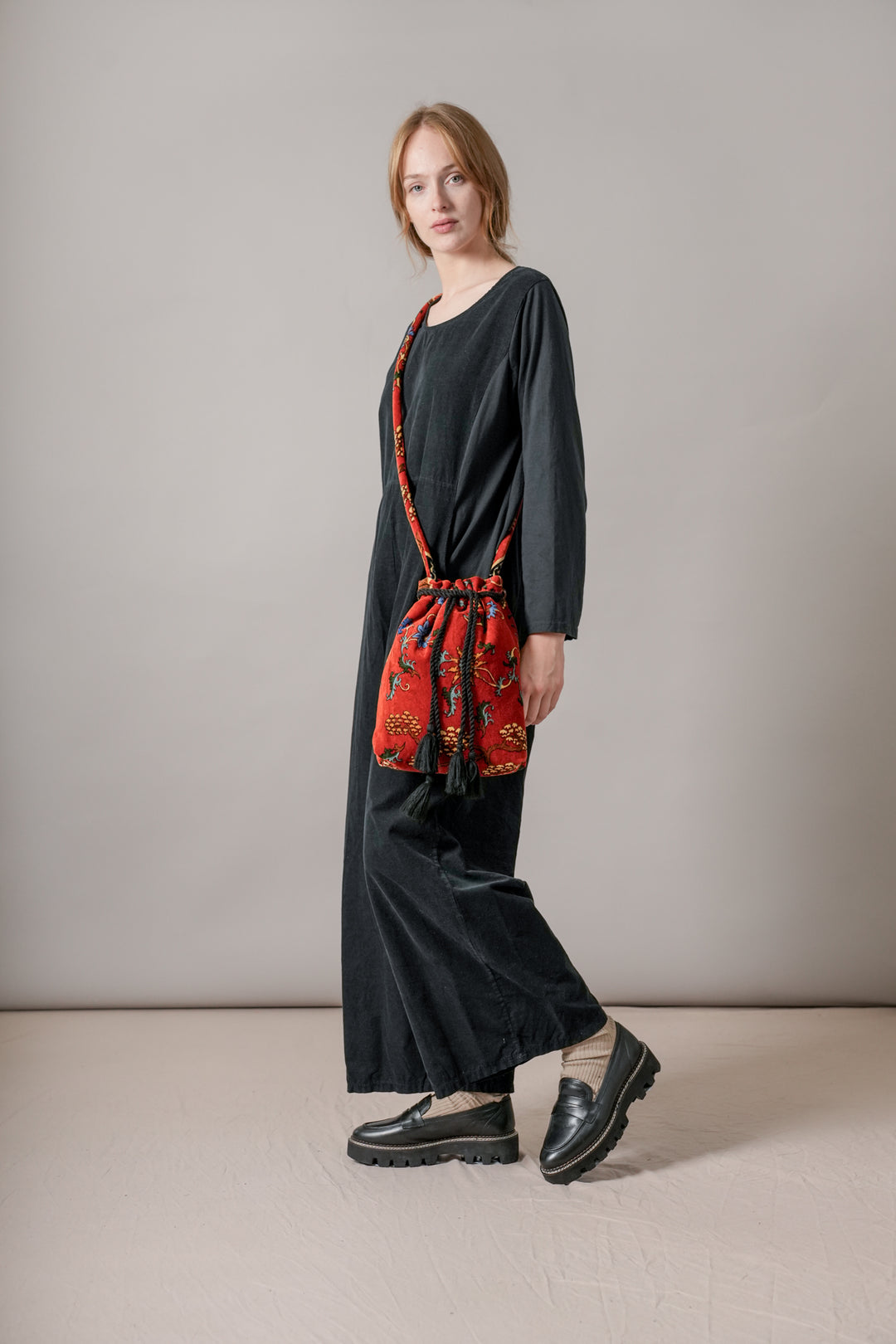 Dragon Rust Velvet Tassel Bag