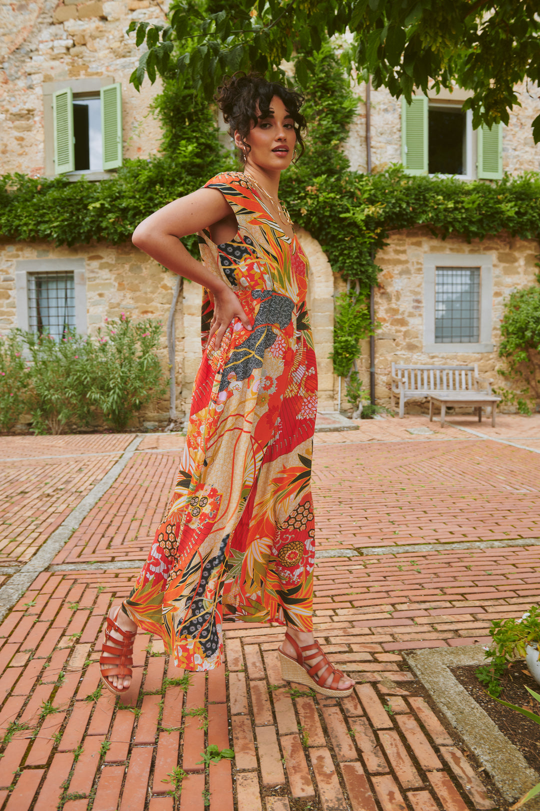 Mono escarlata de Fans