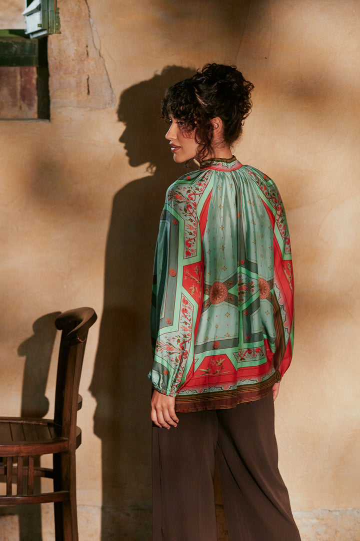 Blouse Fleur De Lys Aqua à nœud lavallière