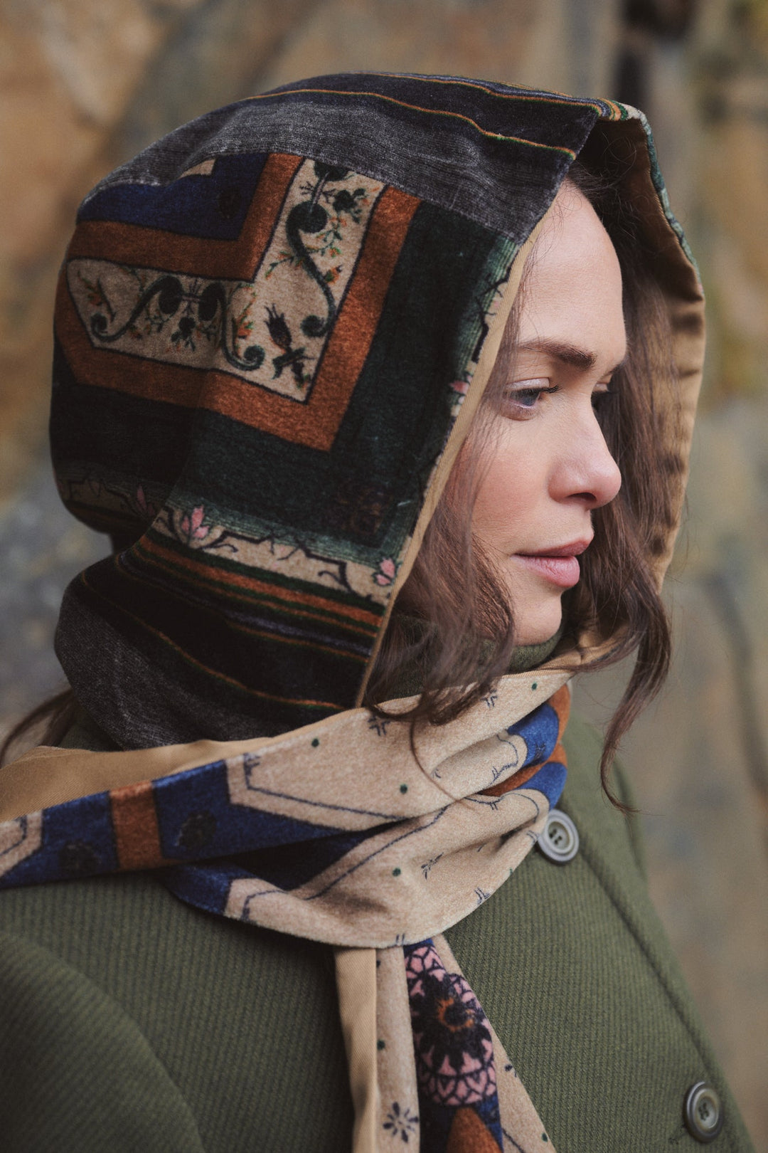 One Hundred Stars Fleur De Lys Sand Velvet Hood
