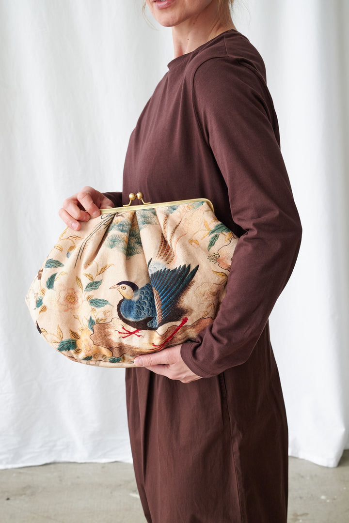 Hummingbird Nude Kiss Lock Bag