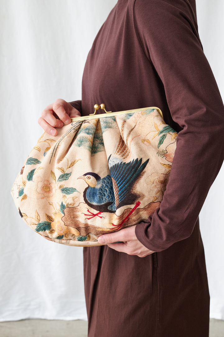 Hummingbird Nude Kiss Lock Bag