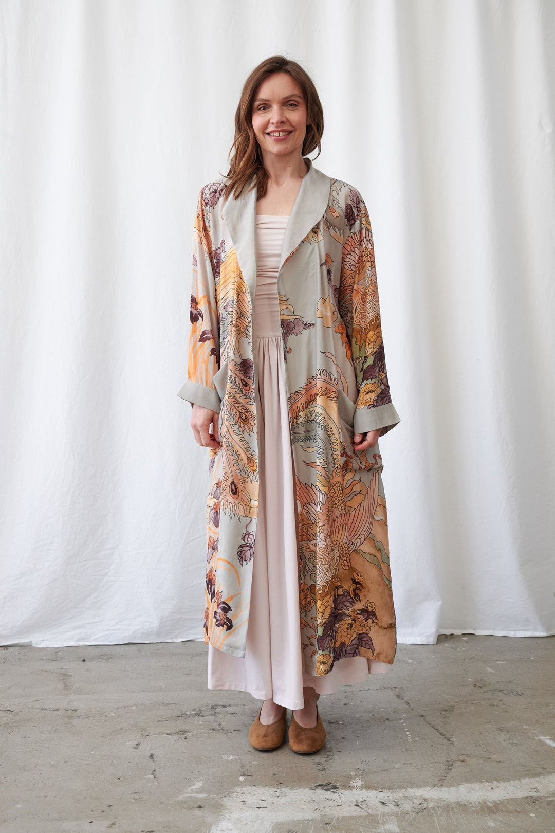 Robe grise phénix