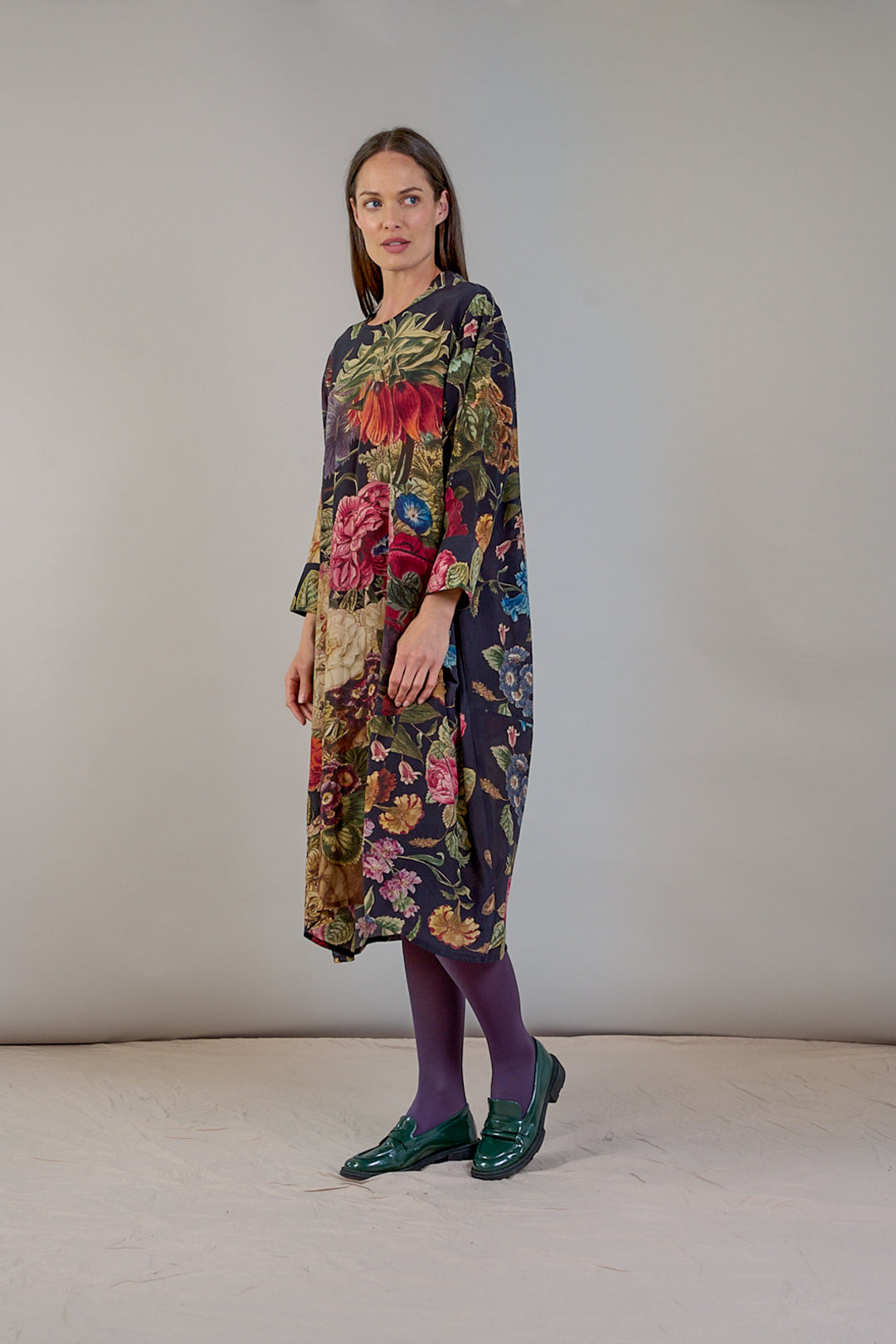 Robe asymétrique noire Primula