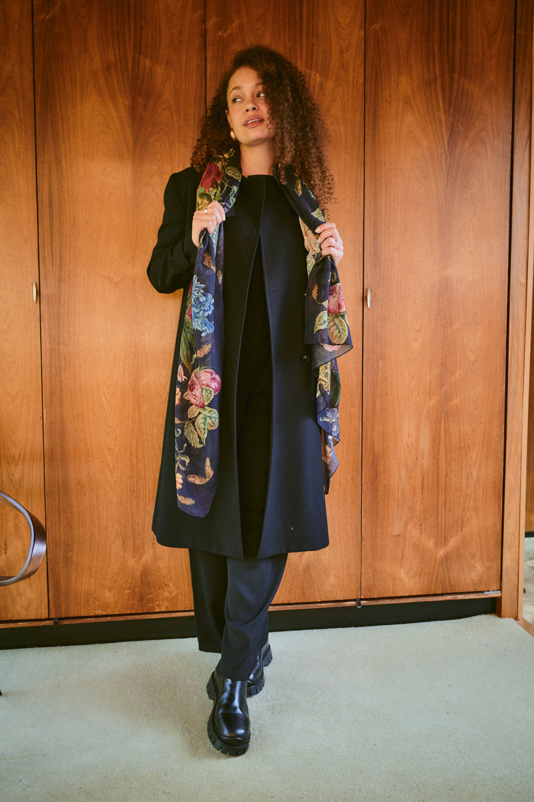 Primula Black Scarf