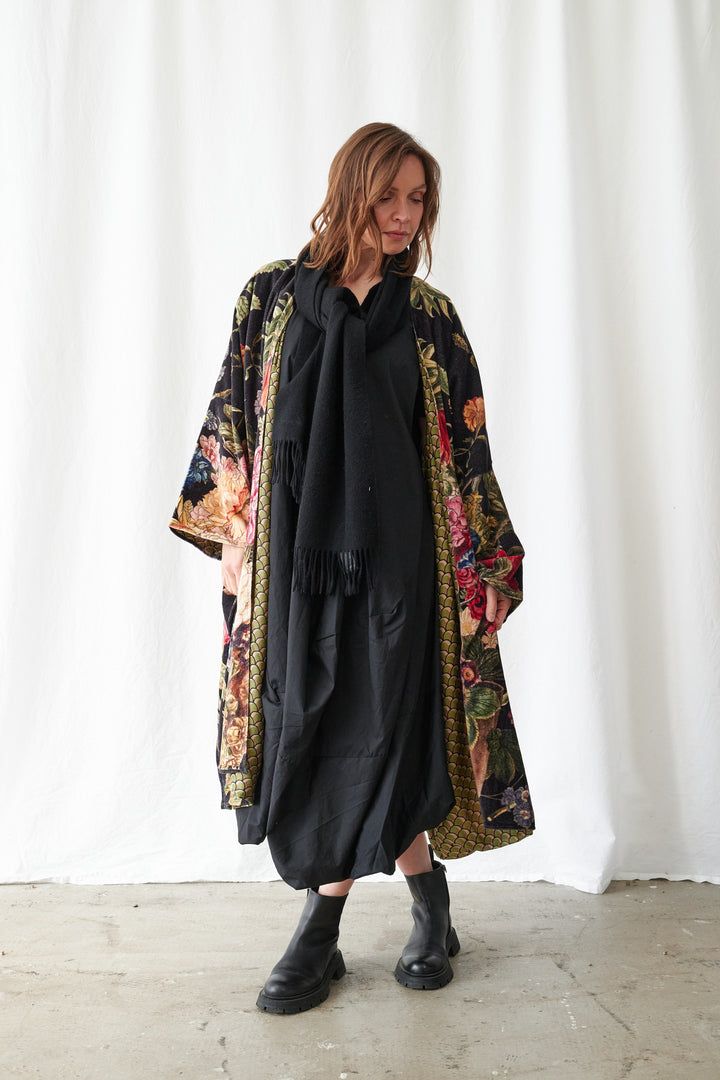 Primula Black Velvet Grande Kimono