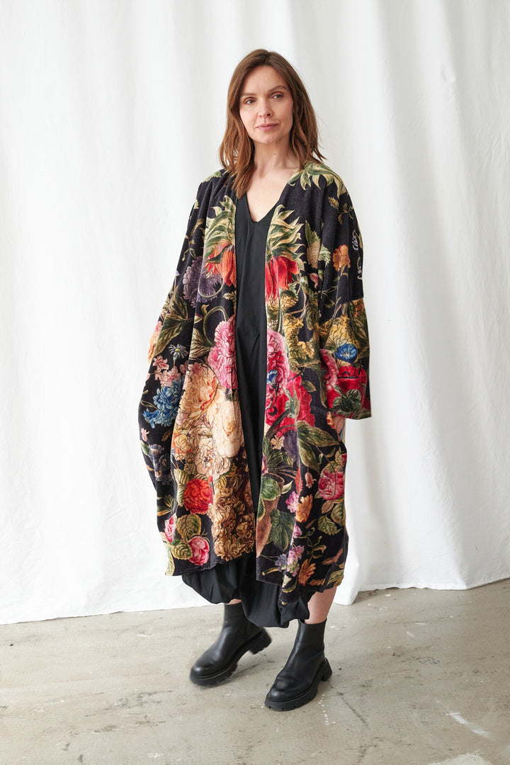 Primula Black Velvet Grande Kimono
