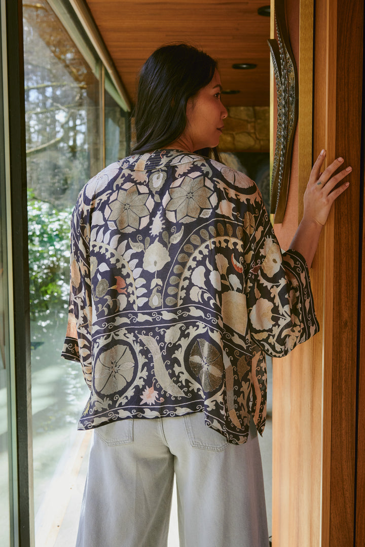 Susani Charcoal Kimono
