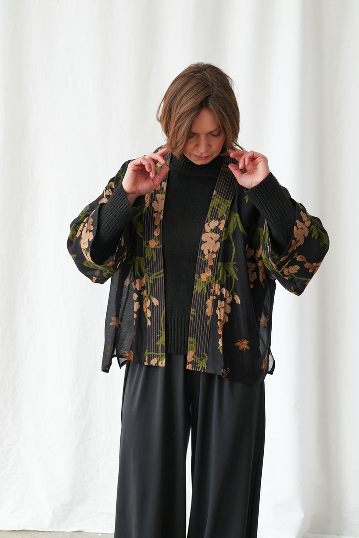 One Hundred Stars Wisteria Black Kimono