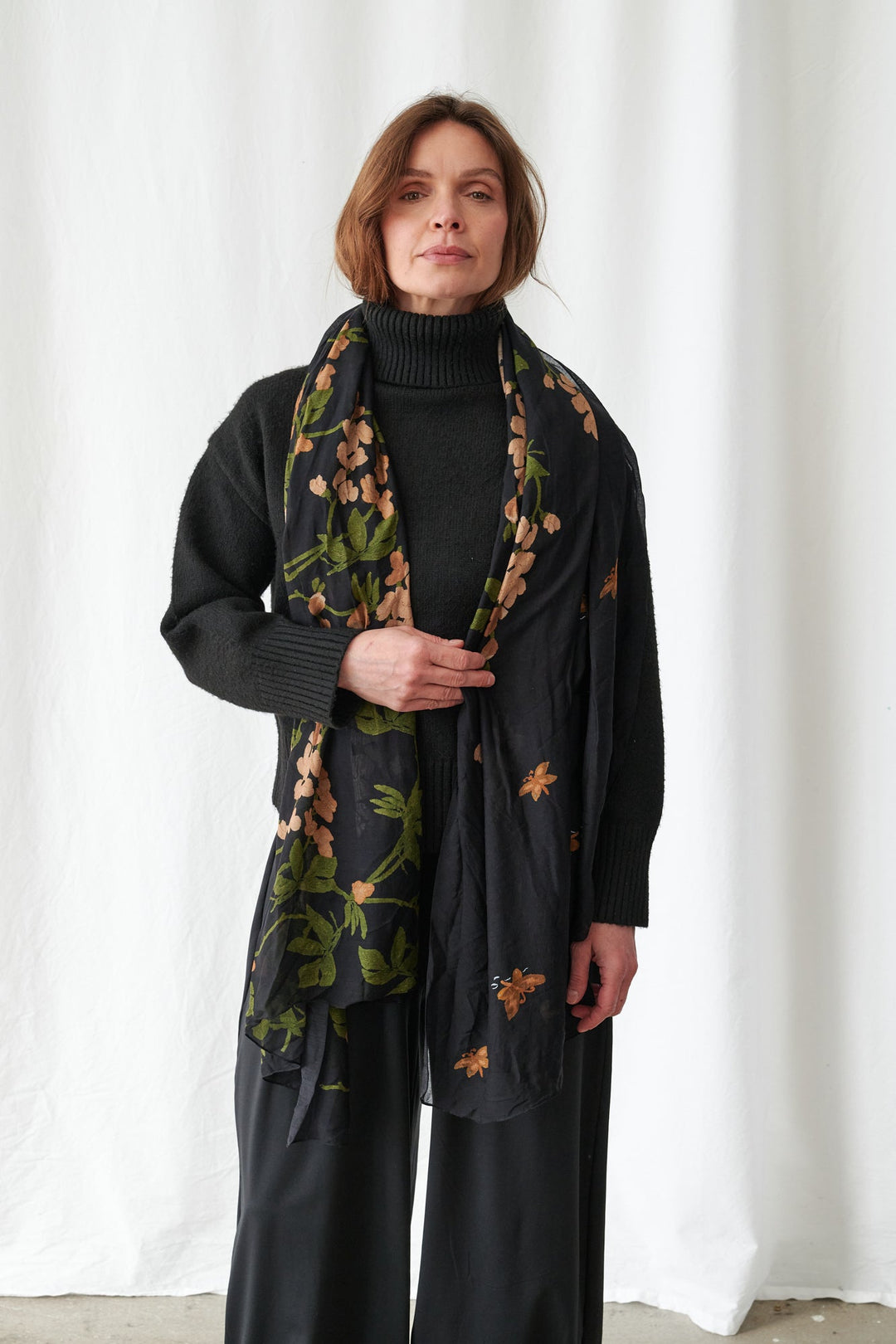 One Hundred Stars Wisteria Black Scarf
